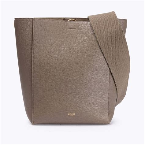 celine seau sangle sizes|celine 16 bucket.